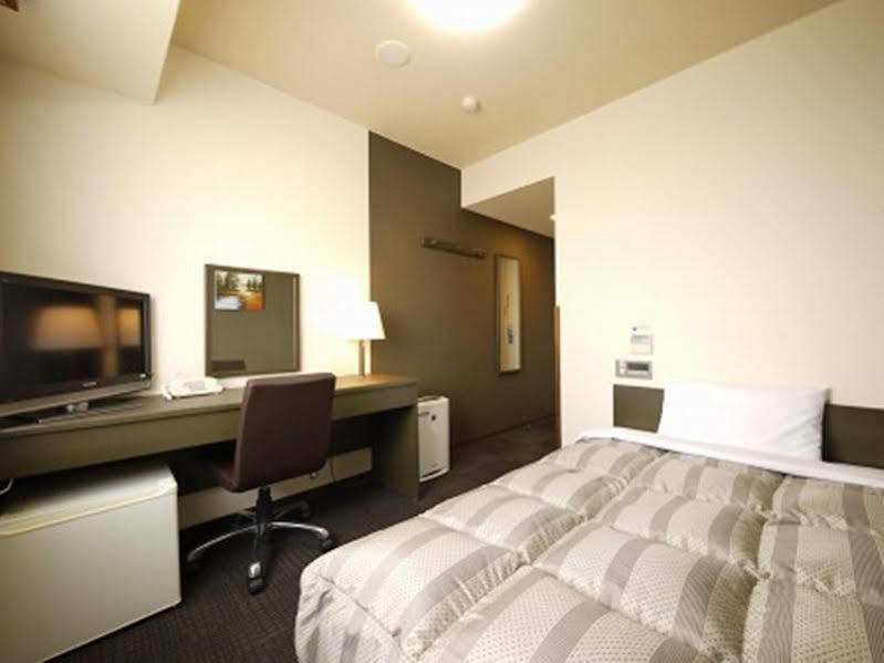 Hotel Route-Inn Gifukencho Minami מראה חיצוני תמונה