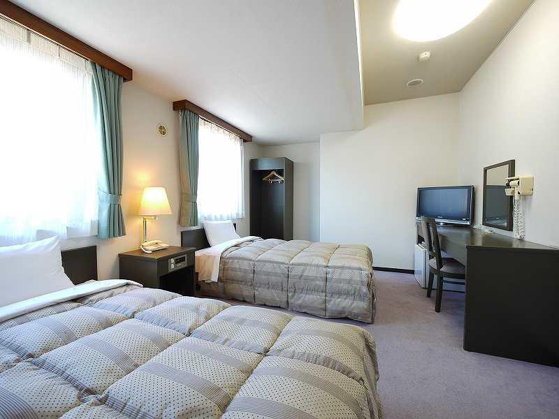 Hotel Route-Inn Gifukencho Minami מראה חיצוני תמונה